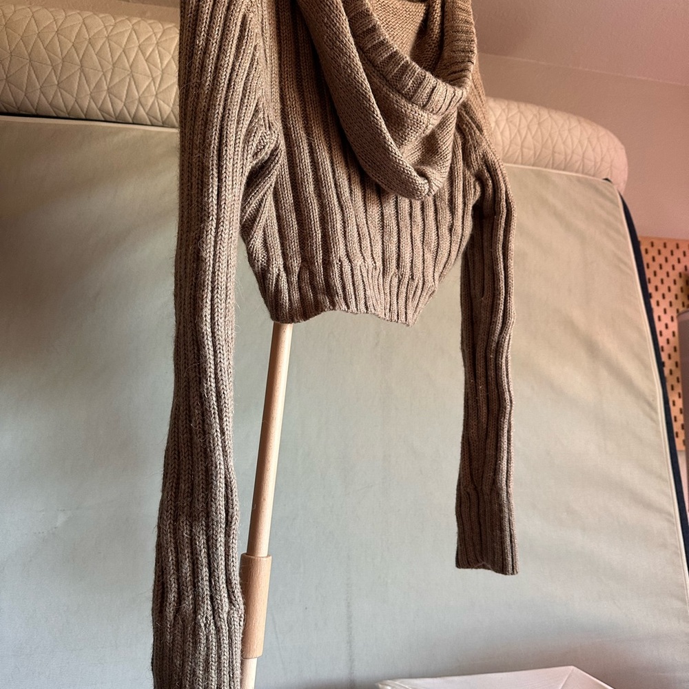 Aerie Tan Cable Knit Cropped Cardigan - Picture 6 of 8